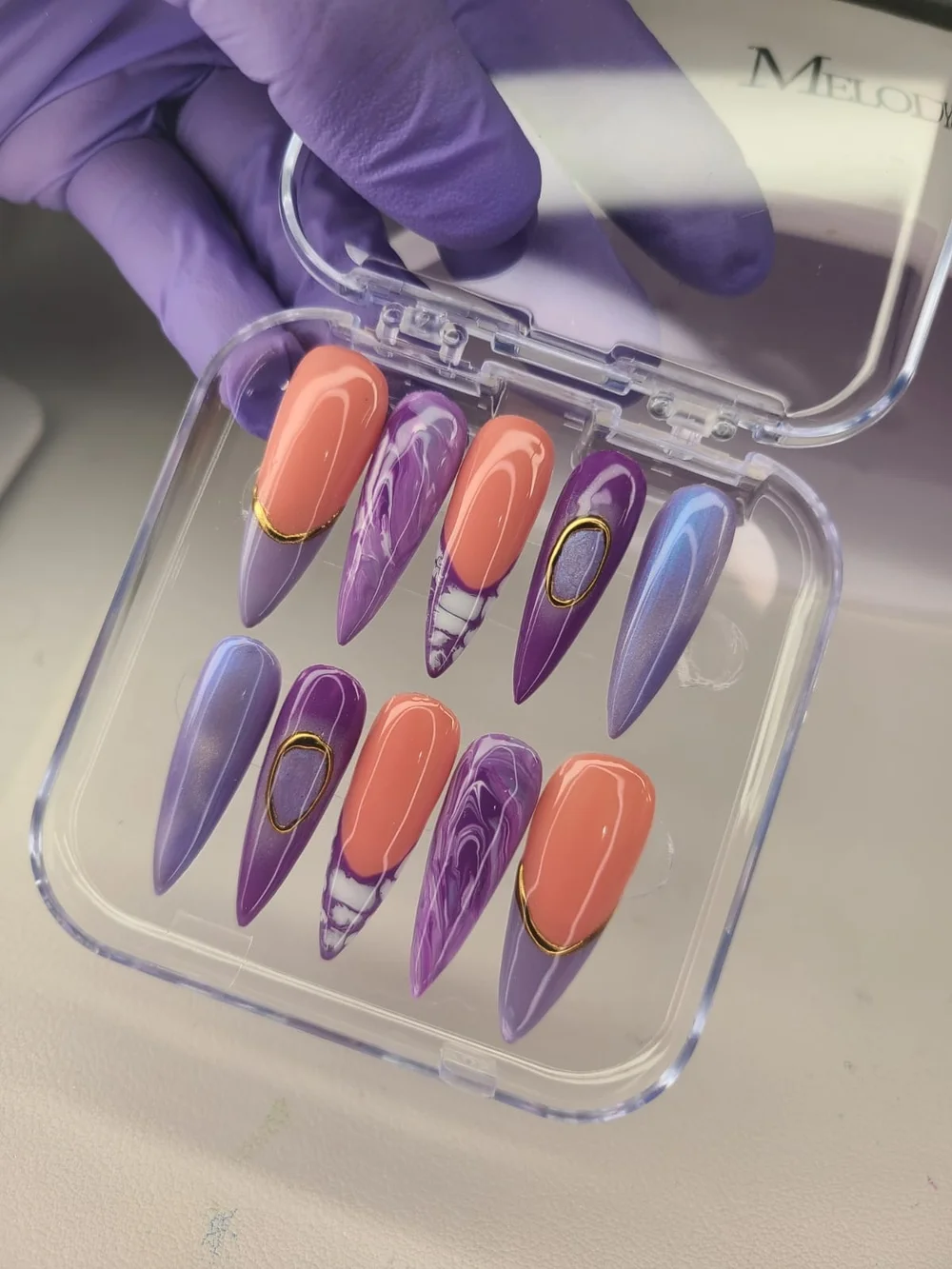 Size (M) Pearlescent Purple & Peach Stiletto Press-On Nail Set